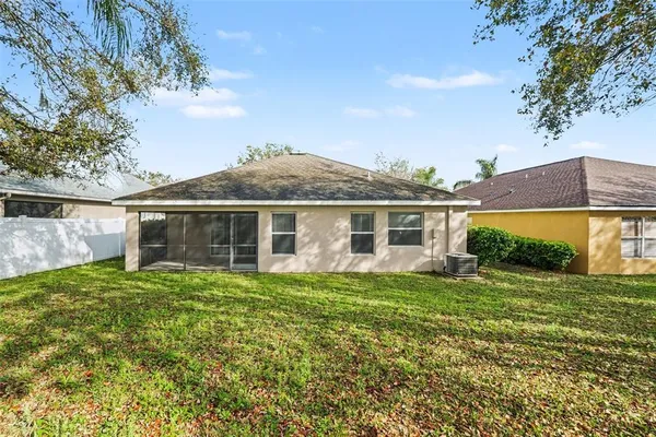 $399,900 | 433 Down Pine Drive, Seffner, FL 33584