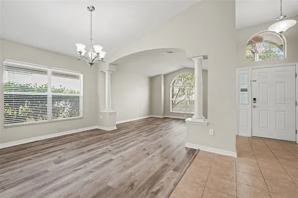 $399,900 | 433 Down Pine Drive, Seffner, FL 33584