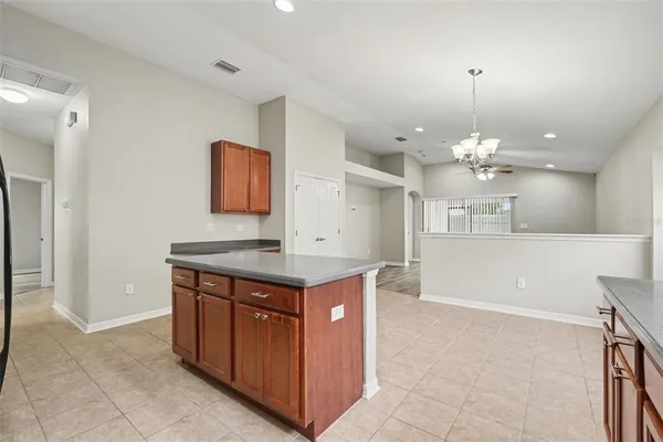 $399,900 | 433 Down Pine Drive, Seffner, FL 33584