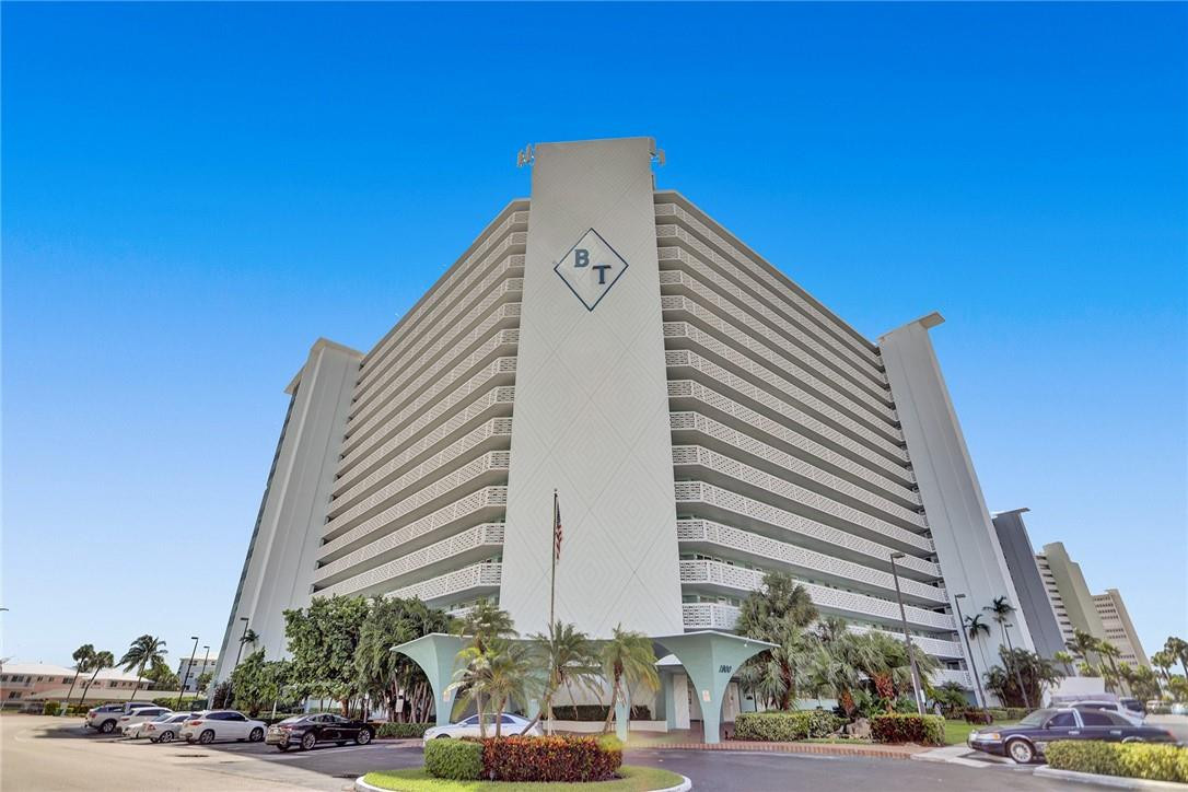 1900 South Ocean Drive, Unit 301 Fort Lauderdale, FL 33316 - Photo 5 of 36 Photo 5