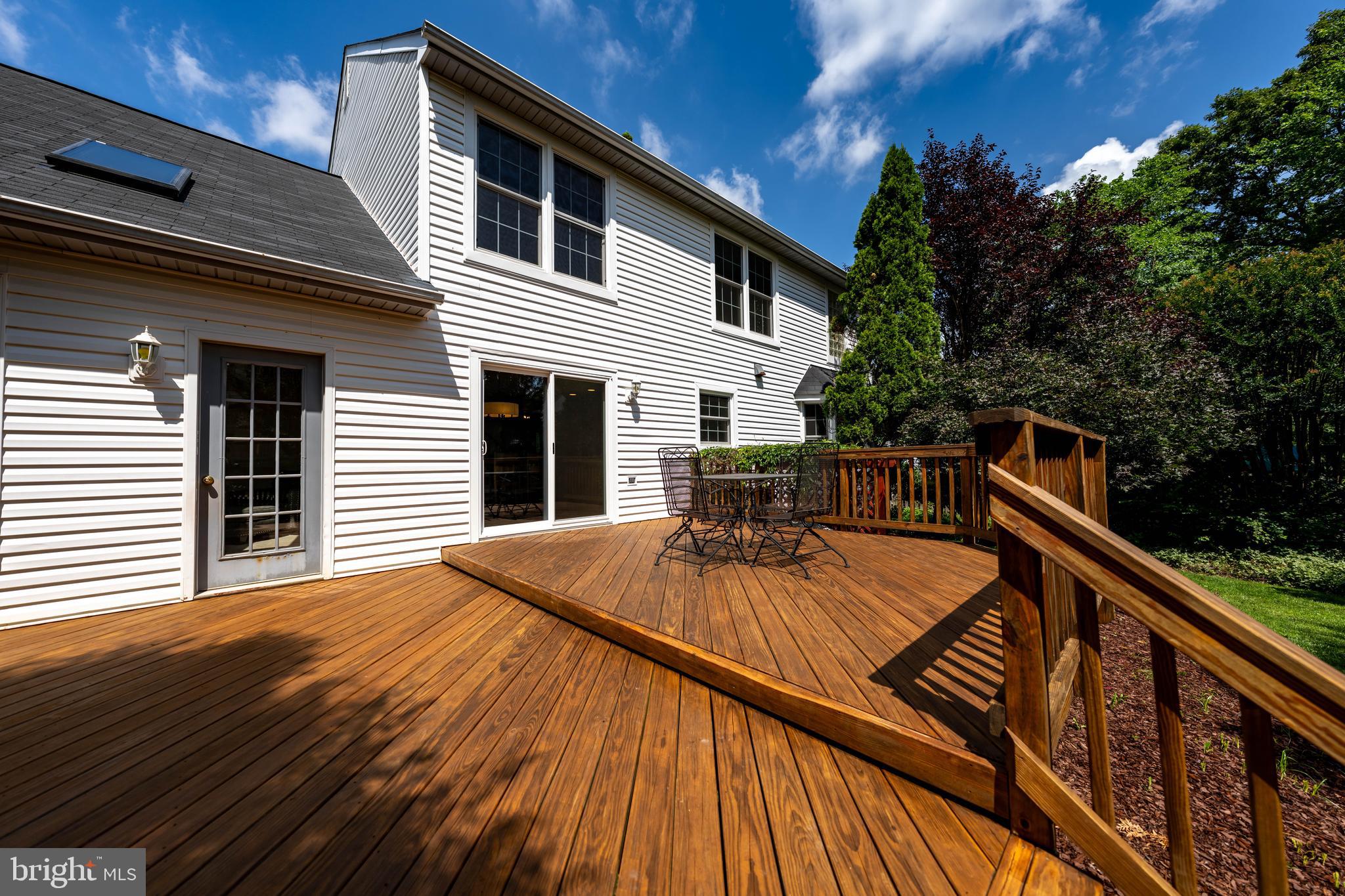 13824 Springstone Drive Clifton, VA 20124 - Photo 41 of 56 a balcony view with a seating space