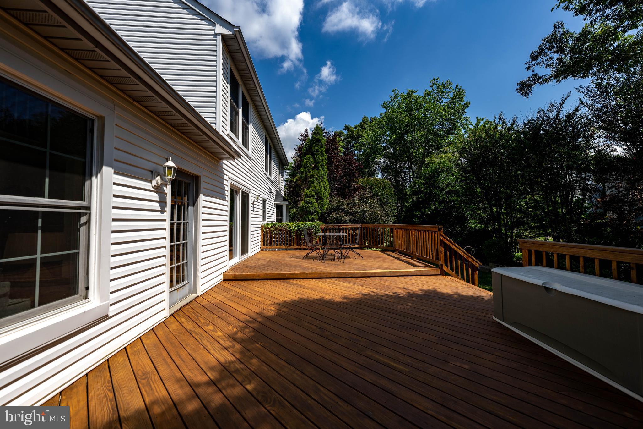 13824 Springstone Drive Clifton, VA 20124 - Photo 42 of 56 Recently Sealed Deck