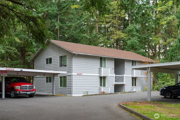 $1,345,000 | 34007 1st Circle South, Federal Way, WA 98003