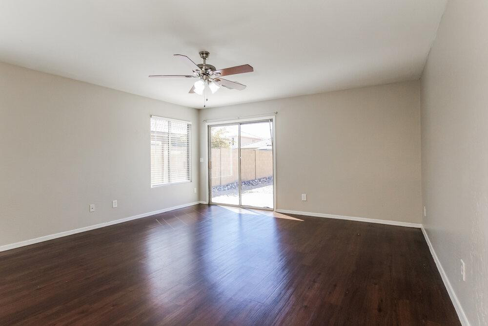 2415 West Maldonado Road Phoenix, AZ 85041 - Photo 5 of 16 Photo #5