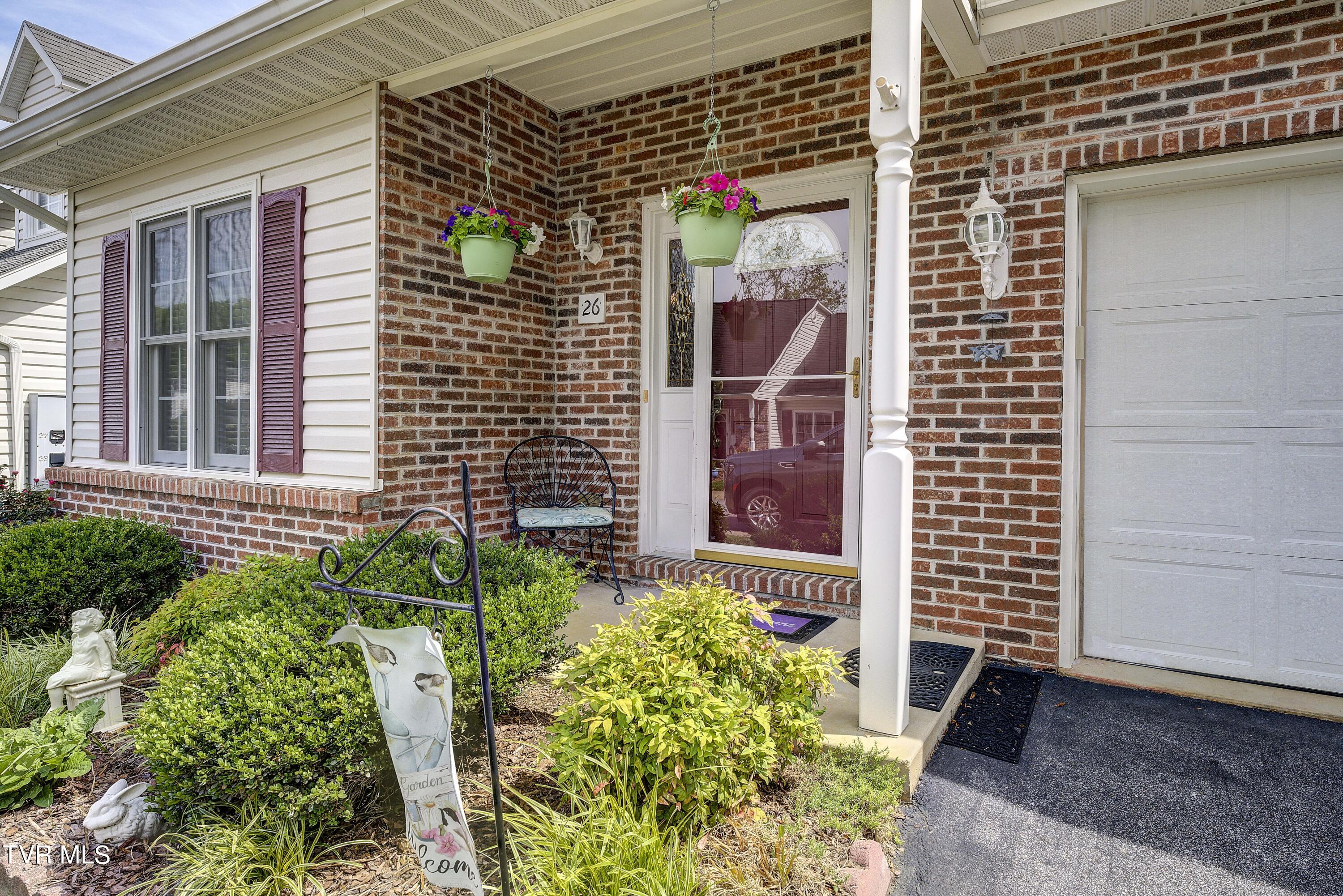 26 Cherokee Ridge Court, Unit 26 Johnson City, TN 37604 - Photo 2 of 40 CherokeeRidge-38