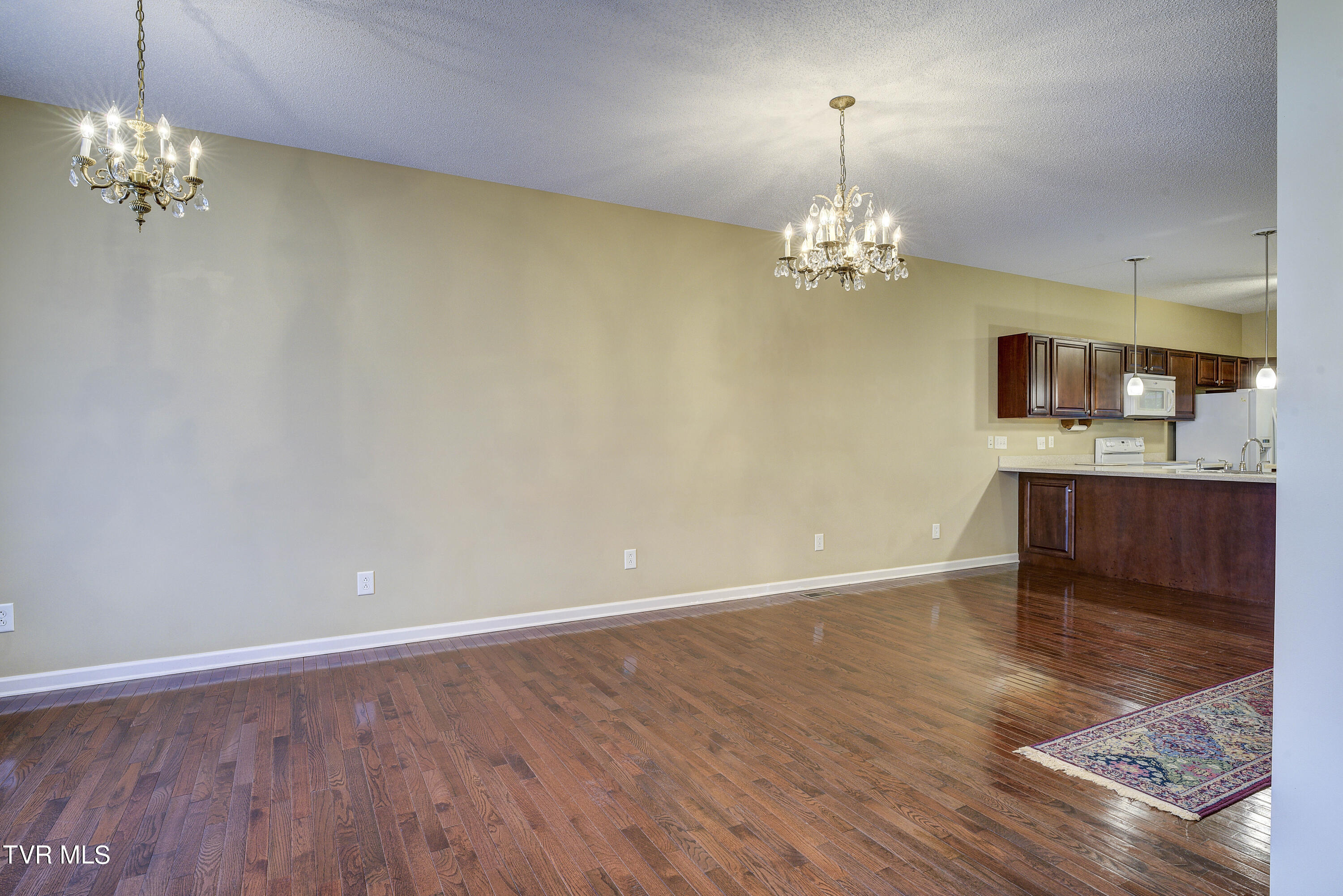 26 Cherokee Ridge Court, Unit 26 Johnson City, TN 37604 - Photo 8 of 40 CherokeeRidge-5