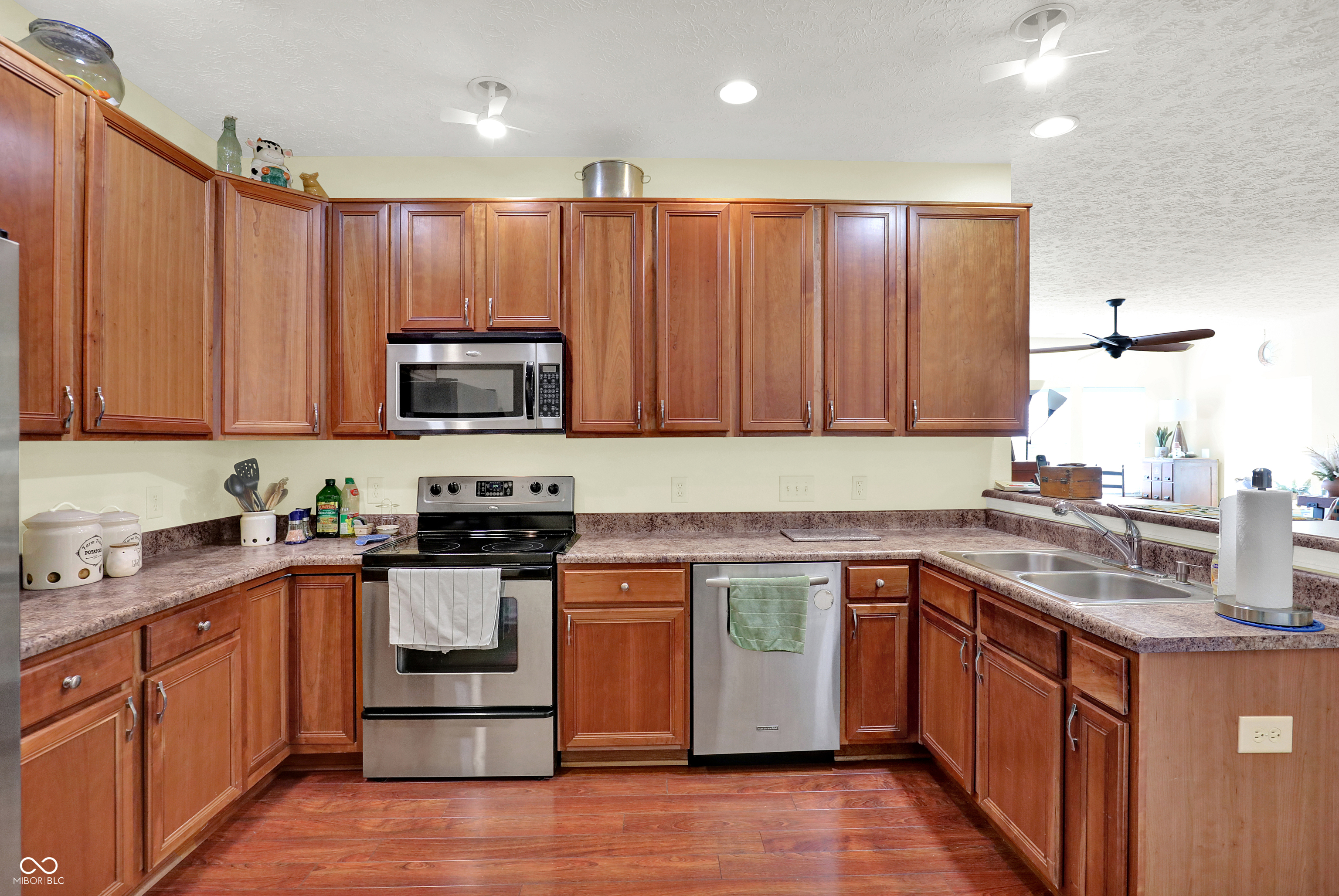 2616 Oneida Lane Indianapolis, IN 46217 - Photo 13 of 40