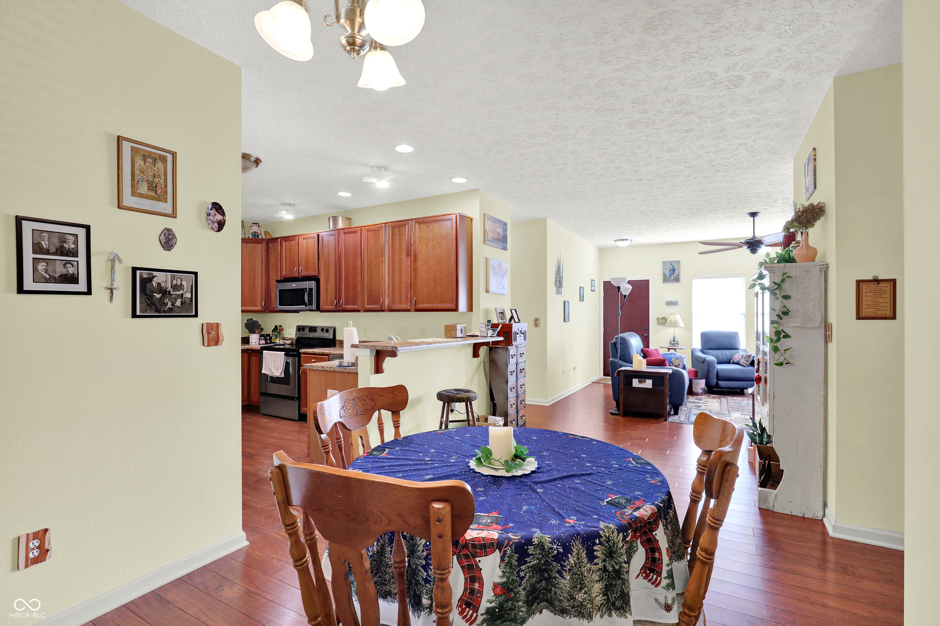 2616 Oneida Lane Indianapolis, IN 46217 - Photo 21 of 40