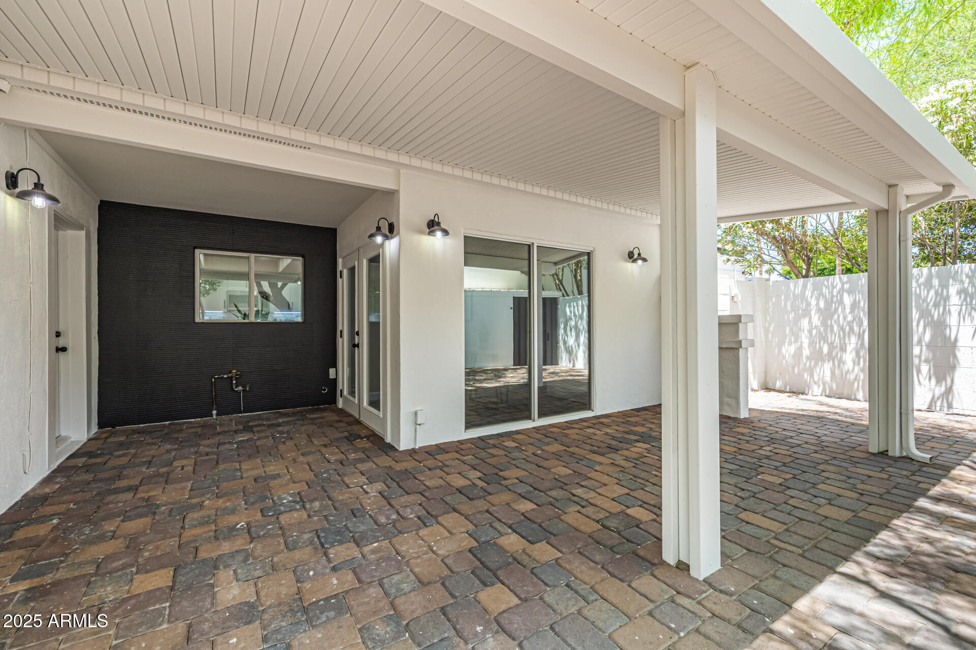 19 East Boca Raton Road Phoenix, AZ 85022 - Photo 45 of 54 a view of entryway