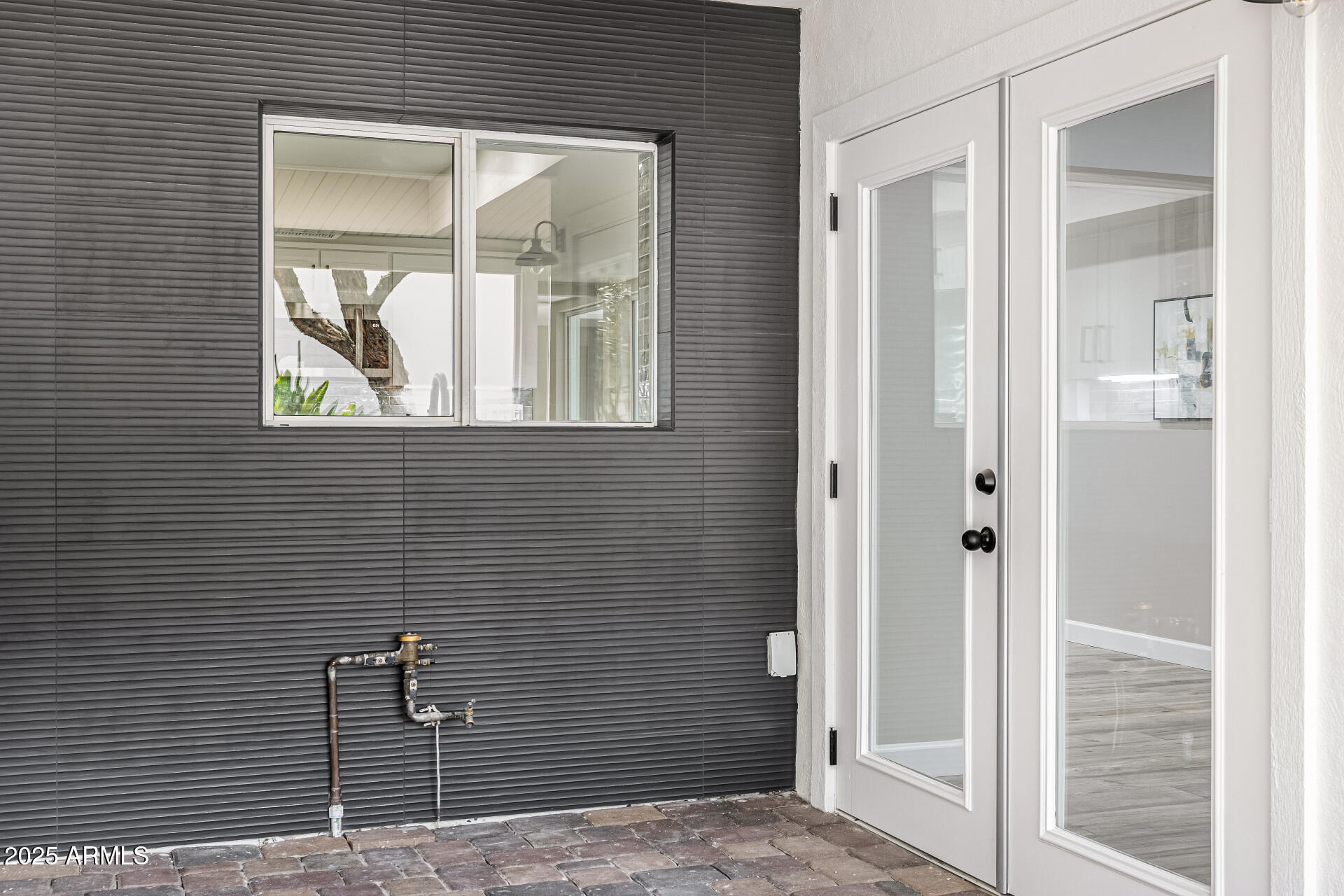 19 East Boca Raton Road Phoenix, AZ 85022 - Photo 46 of 54 a view of front door