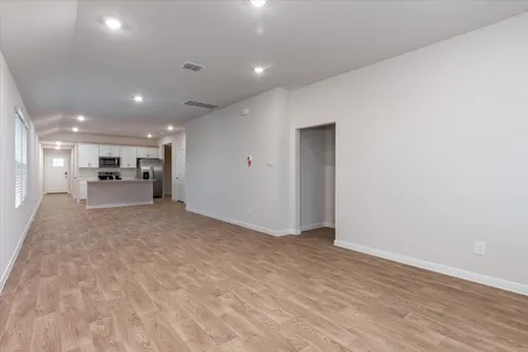 $1,950 | 108 Raymondville Path, San Marcos, TX 78666