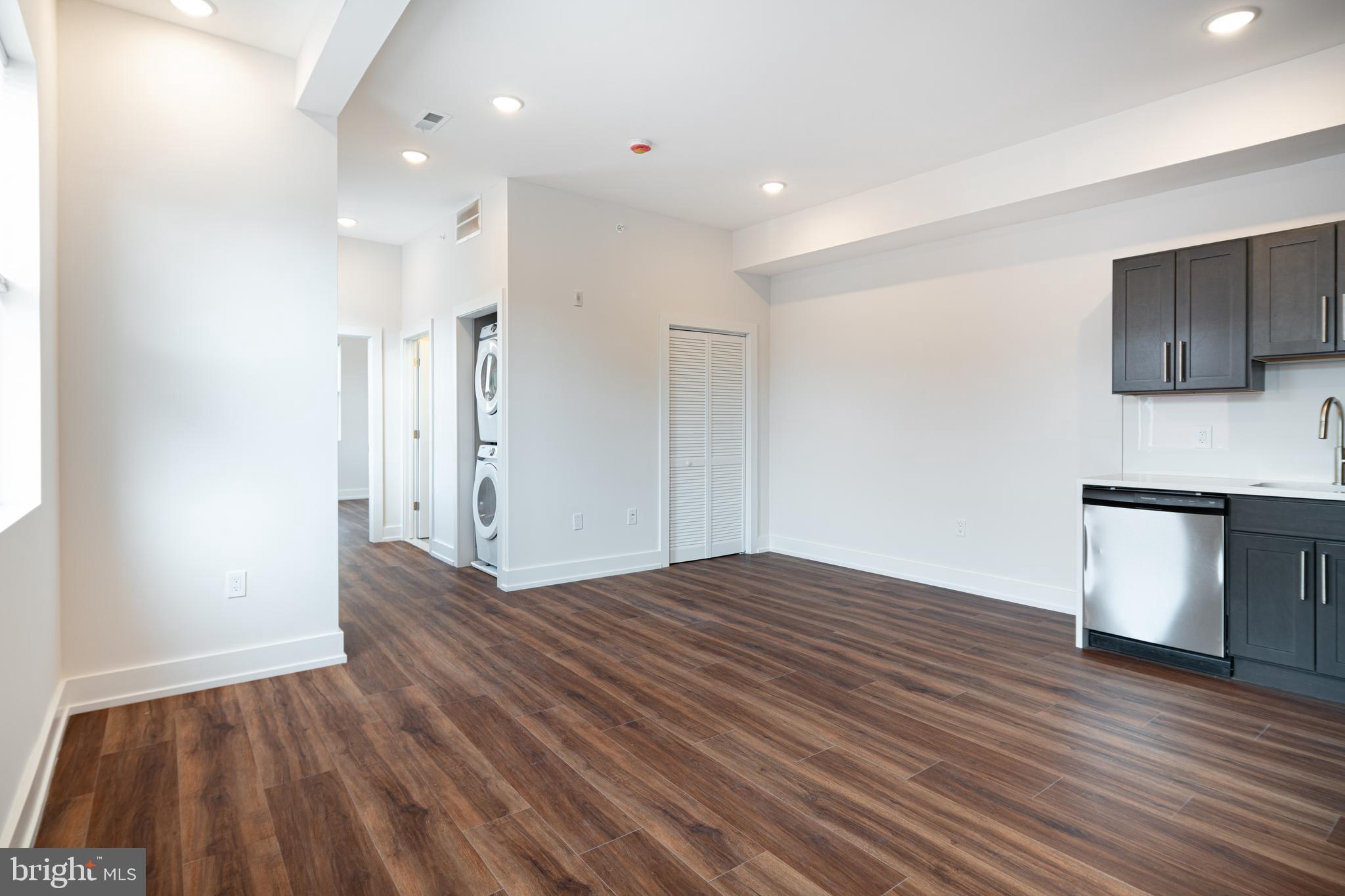212 Manheim Street, Unit 3 Philadelphia, PA 19144 - Photo 7 of 15