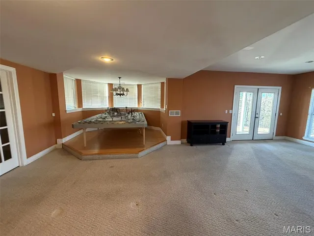 $595,000 | 9314 East Vista Drive, Hillsboro, MO 63050