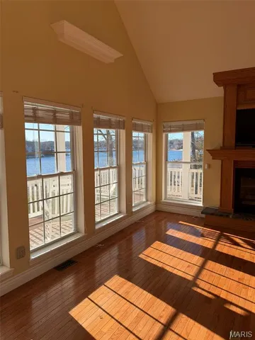 $595,000 | 9314 East Vista Drive, Hillsboro, MO 63050