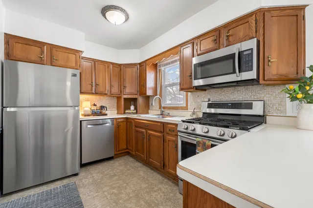 $340,000 | 5607 Fairview Avenue, Shoreview, MN 55126