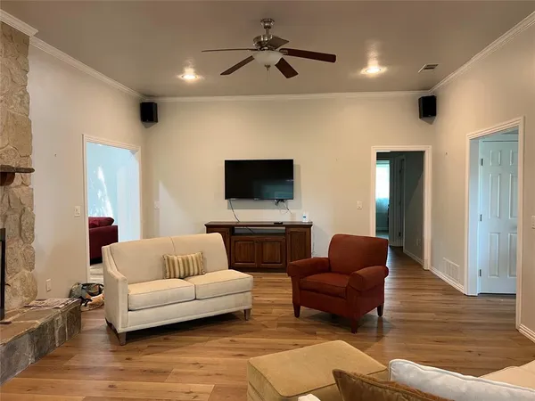 $2,800 | 2217 Argyle Circle, Plano, TX 75023