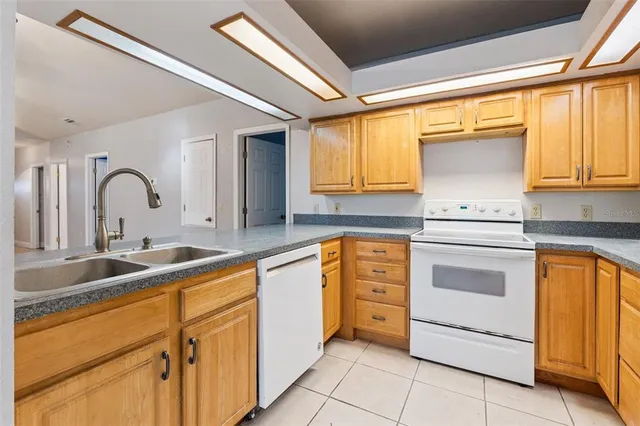 $329,924 | 604 West Belmar Street, Lakeland, FL 33803