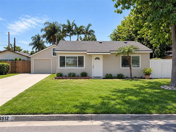$765,000 | 8512 10th Street, Downey, CA 90241