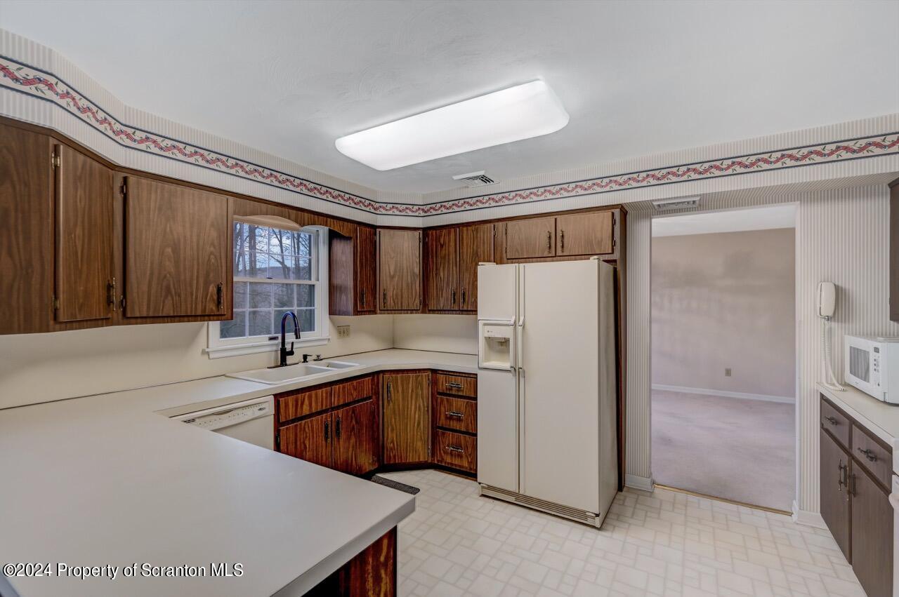516 Old Colony Road Clarks Summit, PA 18411 - Photo 22 of 70 Gallery Image 22
