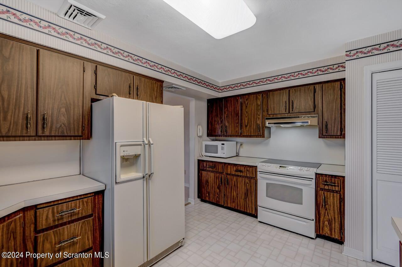 516 Old Colony Road Clarks Summit, PA 18411 - Photo 24 of 70 Gallery Image 24