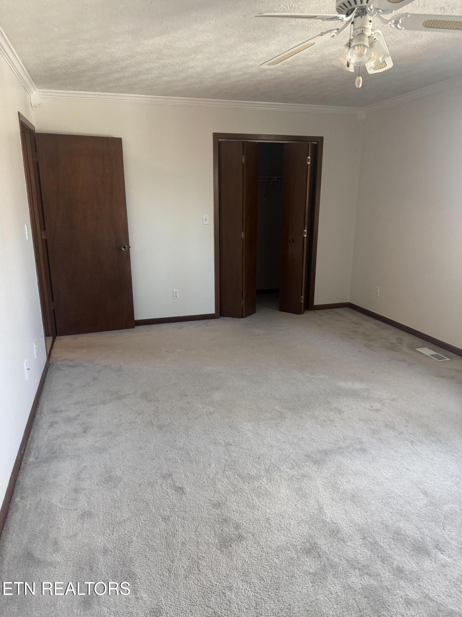 162 High Point Lane Oak Ridge, TN 37830 - Photo 13 of 33 IMG_9642 (1)