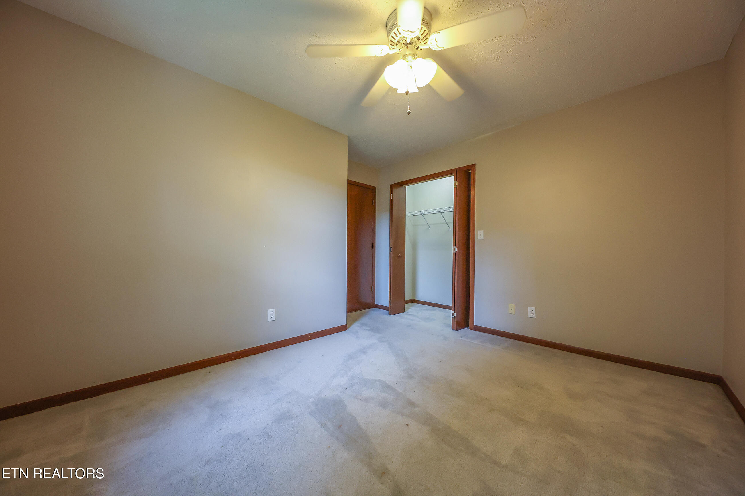 162 High Point Lane Oak Ridge, TN 37830 - Photo 24 of 33 hp179A6655 copy