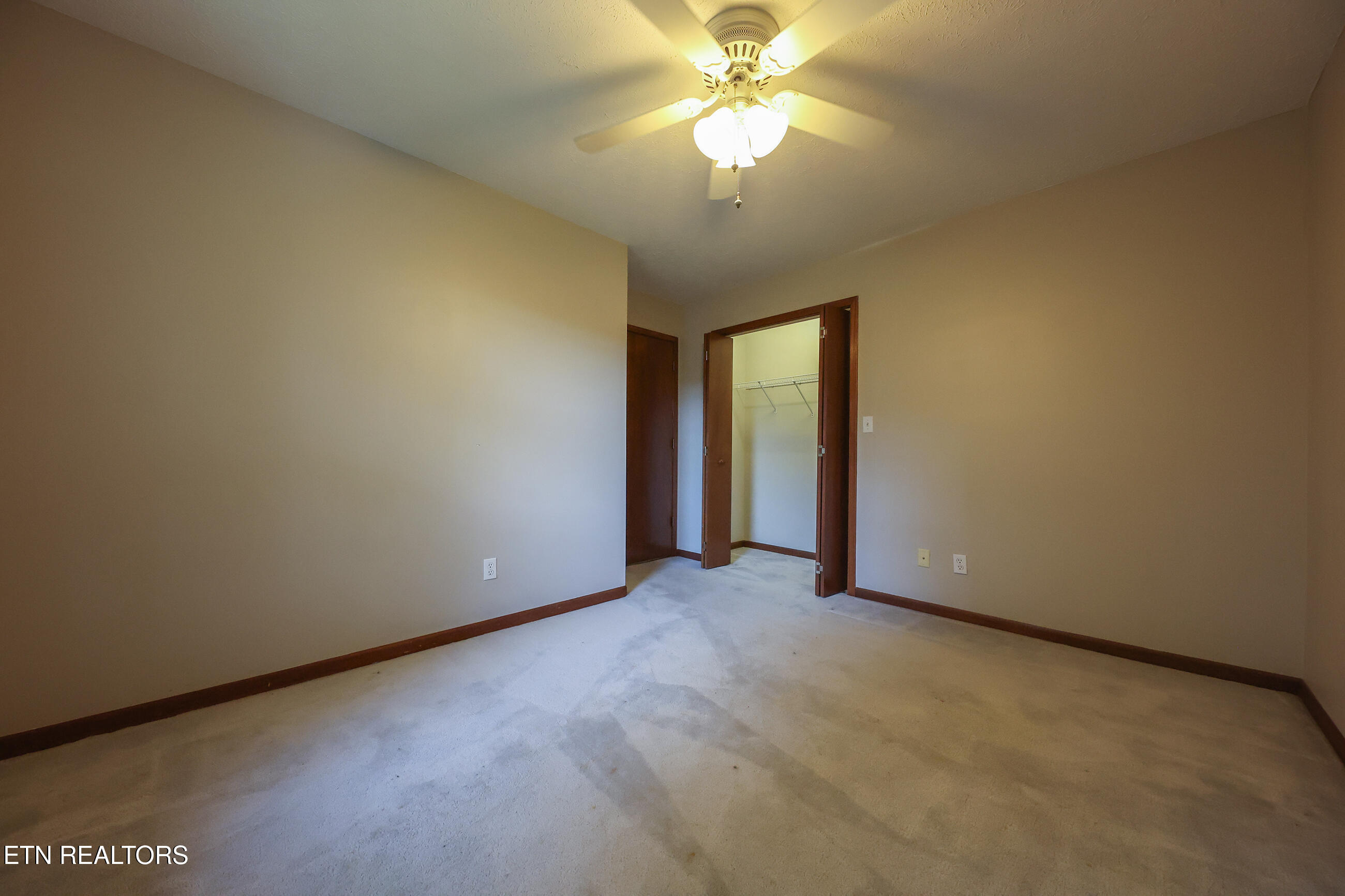 162 High Point Lane Oak Ridge, TN 37830 - Photo 25 of 33 hp179A6662 copy