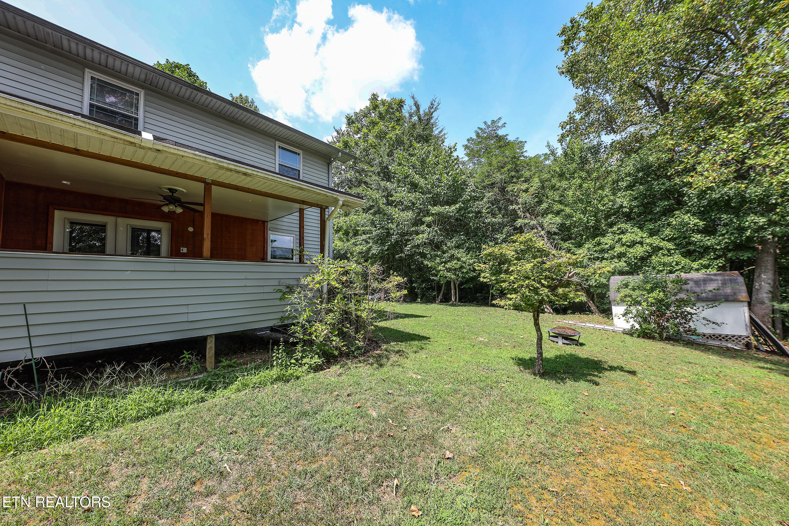 162 High Point Lane Oak Ridge, TN 37830 - Photo 31 of 33 hp179A7258 copy