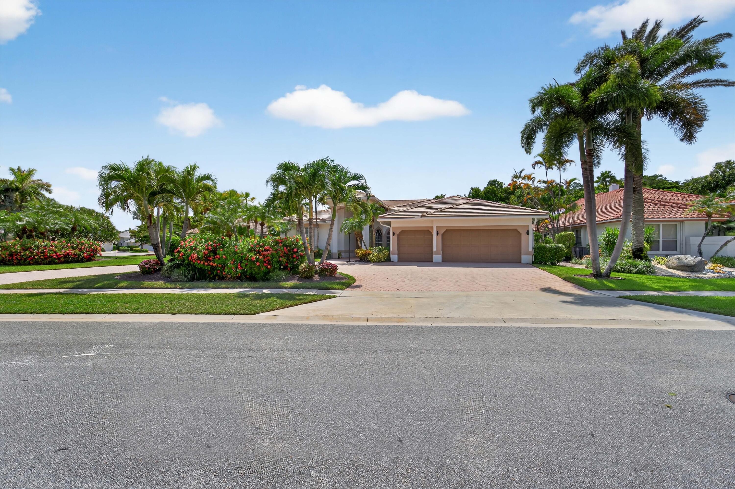 10602 Stonebridge Boulevard Boca Raton, FL 33498 - Photo 5 of 91 336847