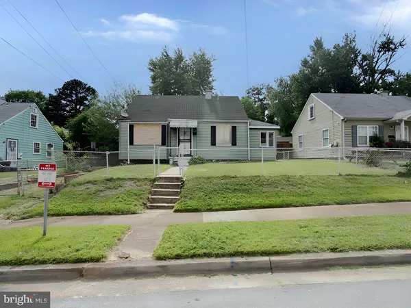$229,900 | 612 64th Avenue, Capitol Heights, MD 20743