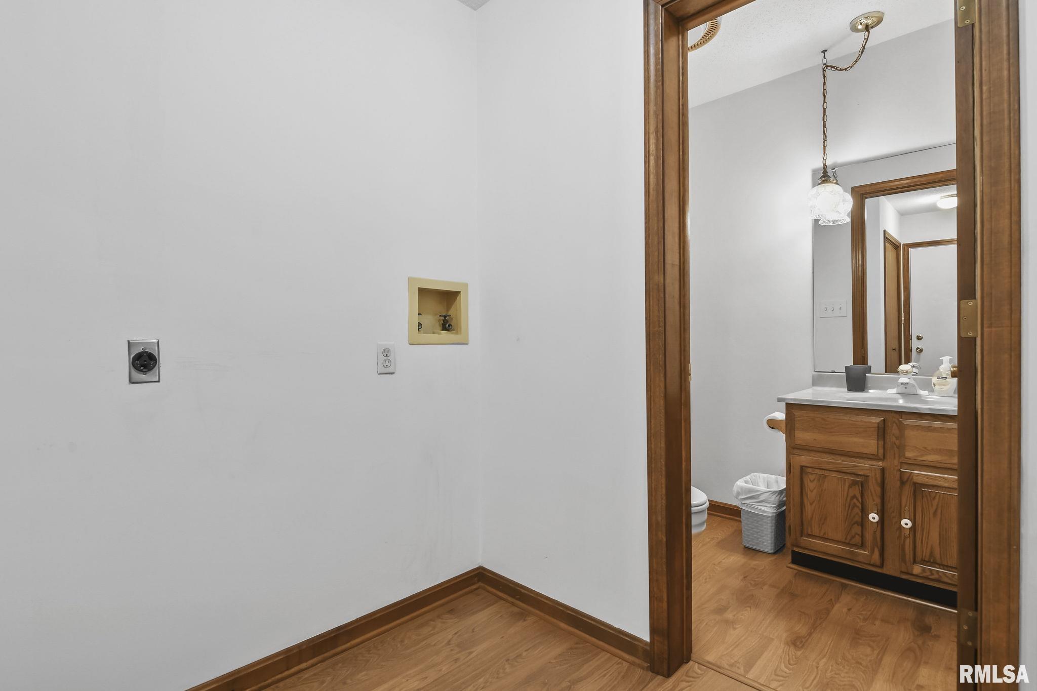 520 North Springfield Street Virden, IL 62690 - Photo 12 of 30 Gallery Image 12