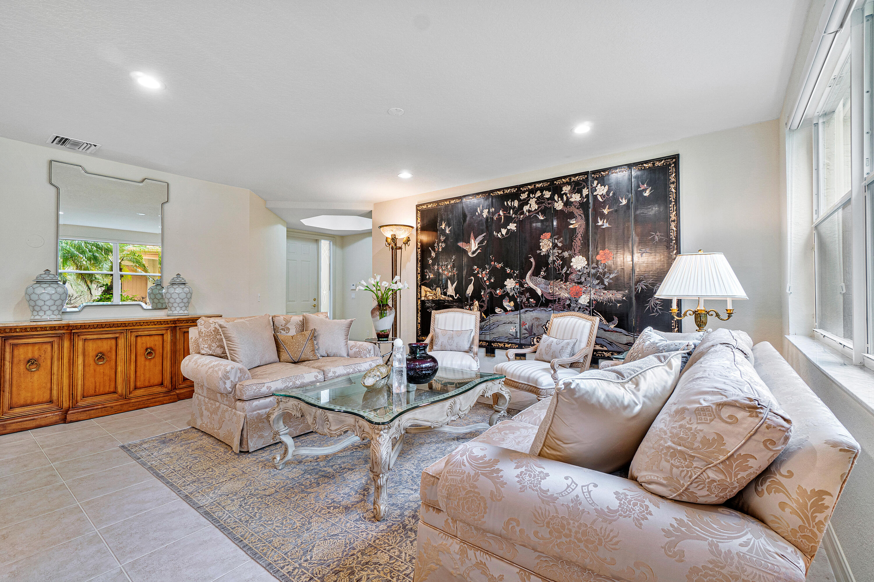 6184 Island Bend, Unit A Boca Raton, FL 33496 - Photo 6 of 31 Living Room