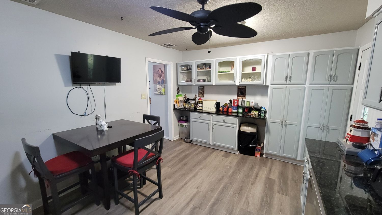 128 Wassaw Road Savannah, GA 31410 - Photo 8 of 21 Kitchen