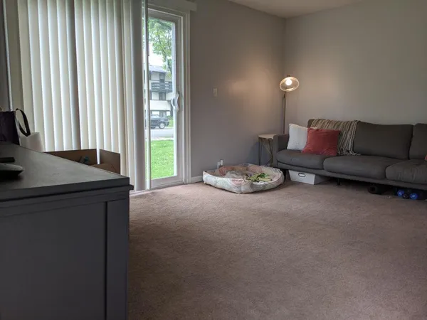 $1,000 | 5723 South 34th Avenue, Minneapolis, MN 55417