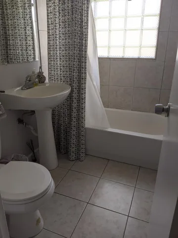 $1,000 | 5723 South 34th Avenue, Minneapolis, MN 55417