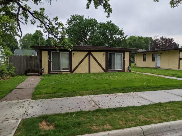 $1,000 | 5723 South 34th Avenue, Minneapolis, MN 55417