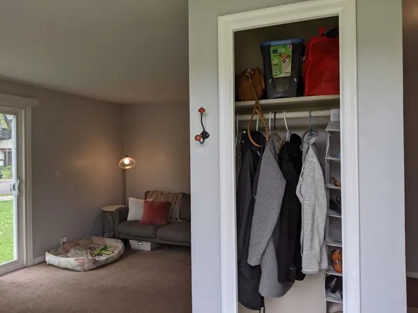 $1,000 | 5723 South 34th Avenue, Minneapolis, MN 55417