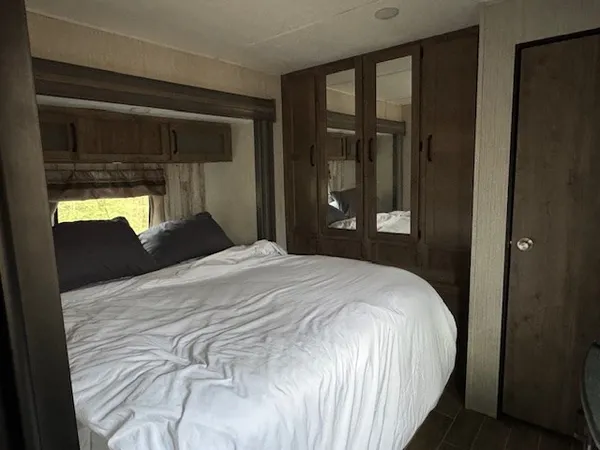 $1,200 | 79 35th Street, Ellijay, GA 30540