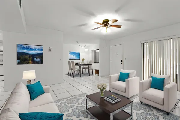 $212,000 | 5280 Las Verdes Circle, Unit 219, Delray Beach, FL 33484