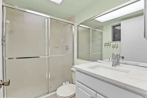$212,000 | 5280 Las Verdes Circle, Unit 219, Delray Beach, FL 33484