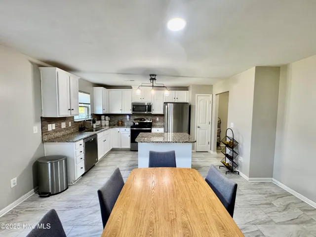 $350,000 | 812 Collington Drive, Mebane, NC 27302