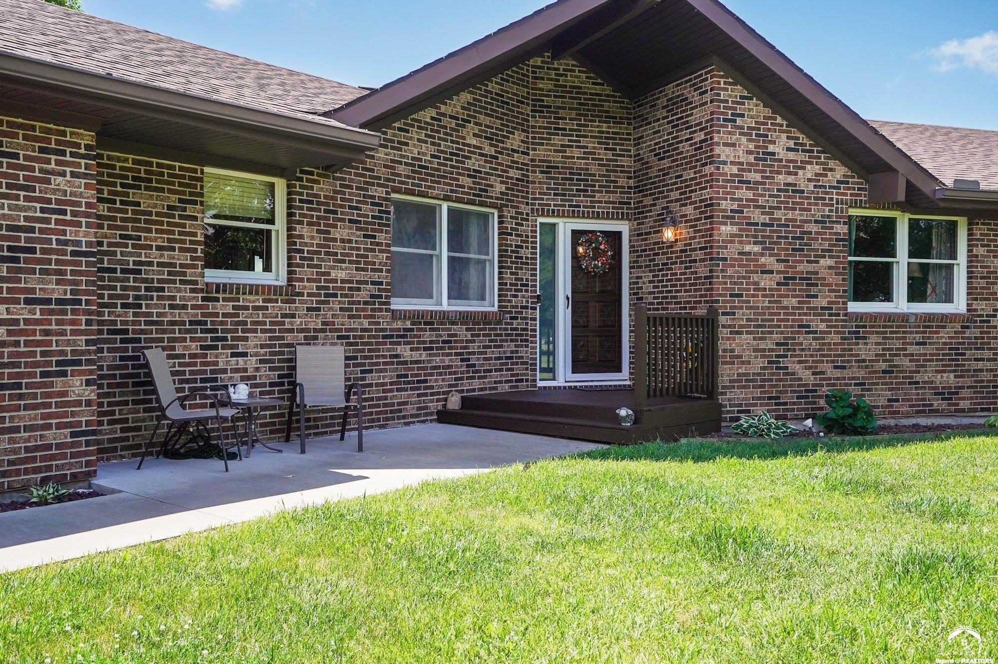 14805 27th Street Perry, KS 66073 - Photo 5 of 94