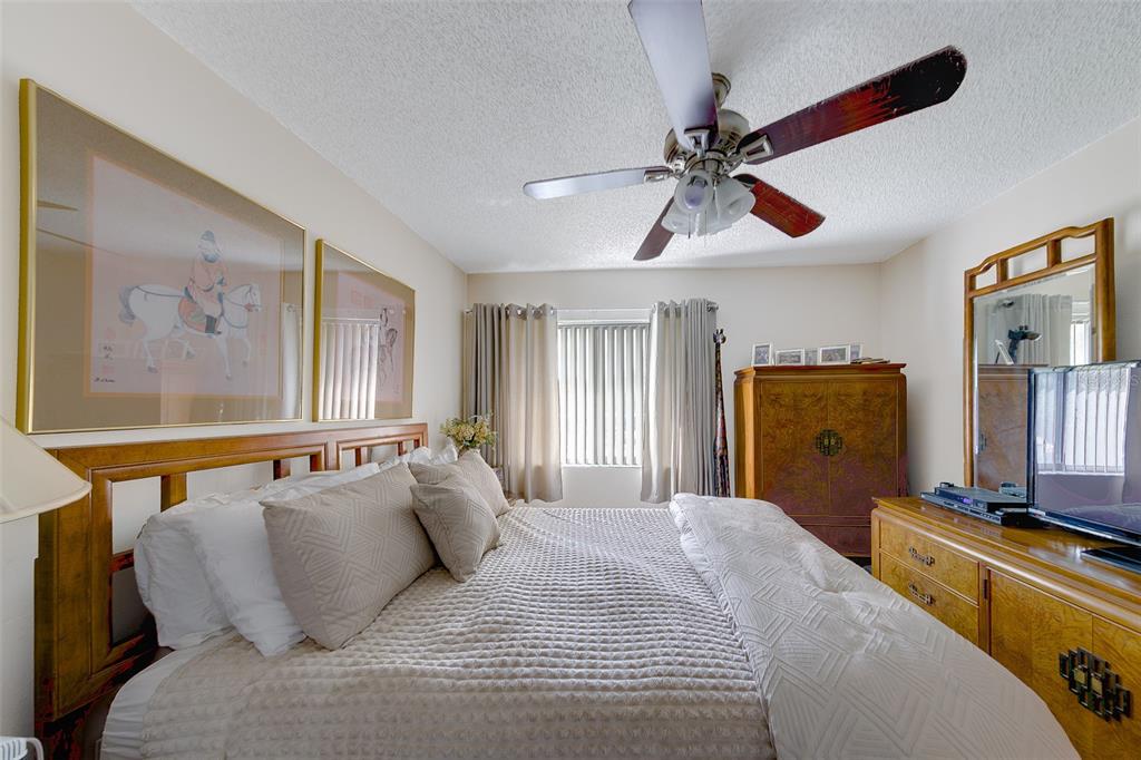 1801 East Lake Road South, Unit 20G Palm Harbor, FL 34685 - Photo 27 of 51