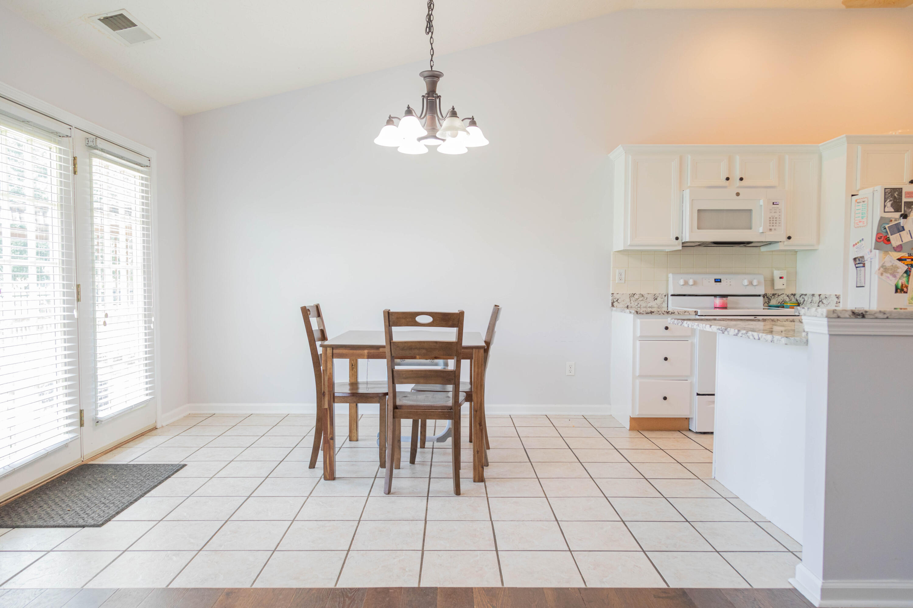 7355 Cartersville Road Berea, KY 40403 - Photo 8 of 32 3E2A5058