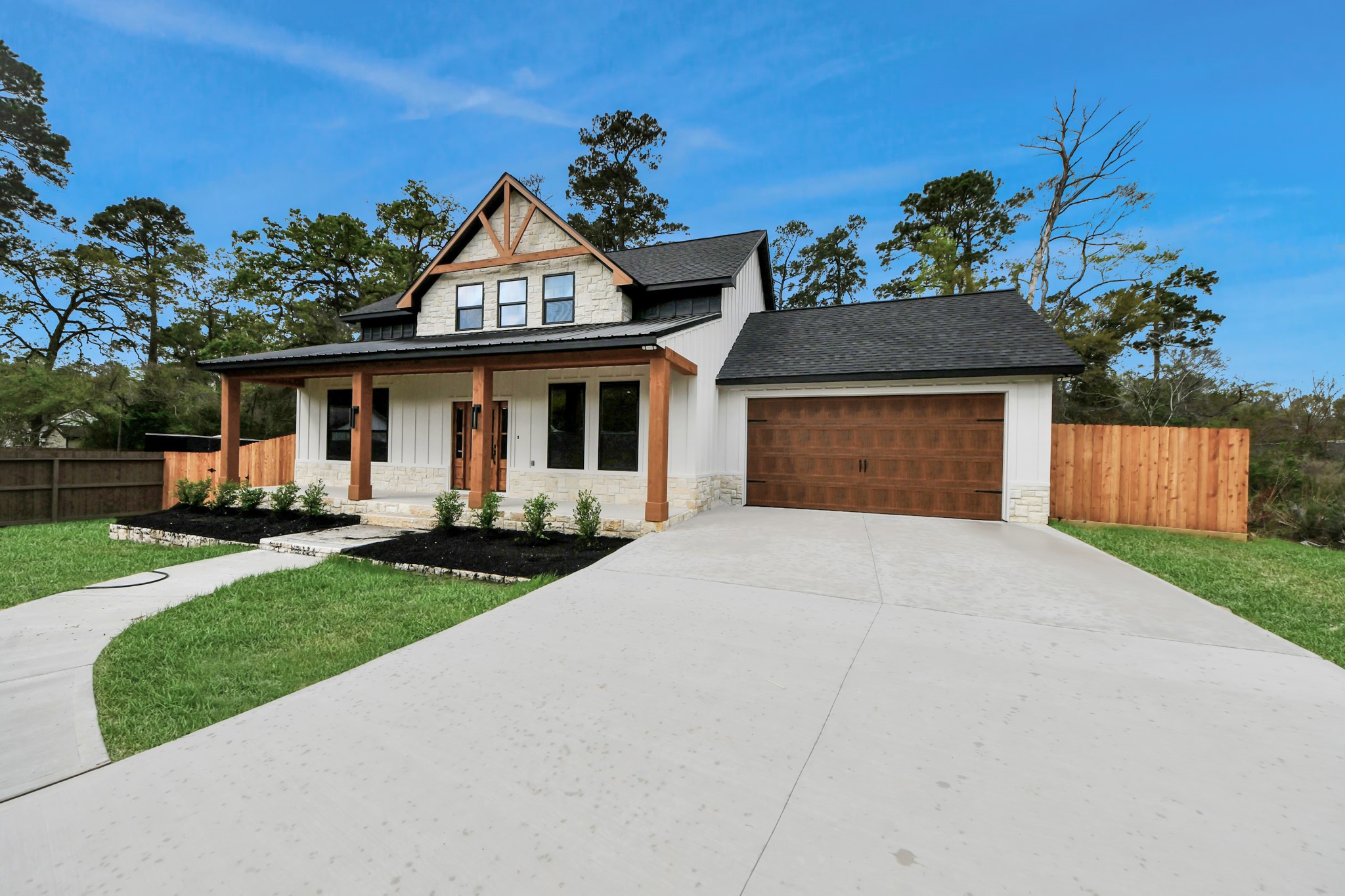 29727 Spring Forest Drive Spring, TX 77386 - Photo 3 of 37