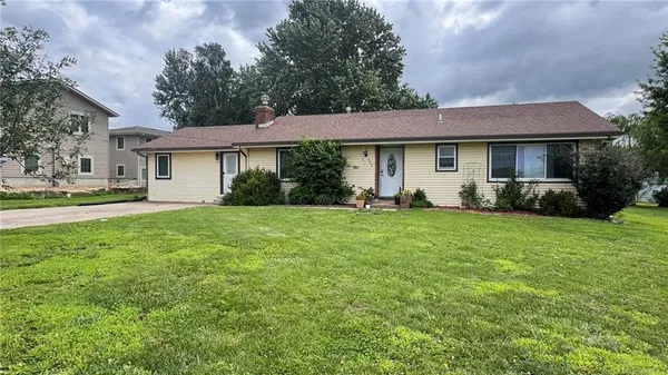 $175,000 | 506 North Prairie Street, Highland, KS 66035