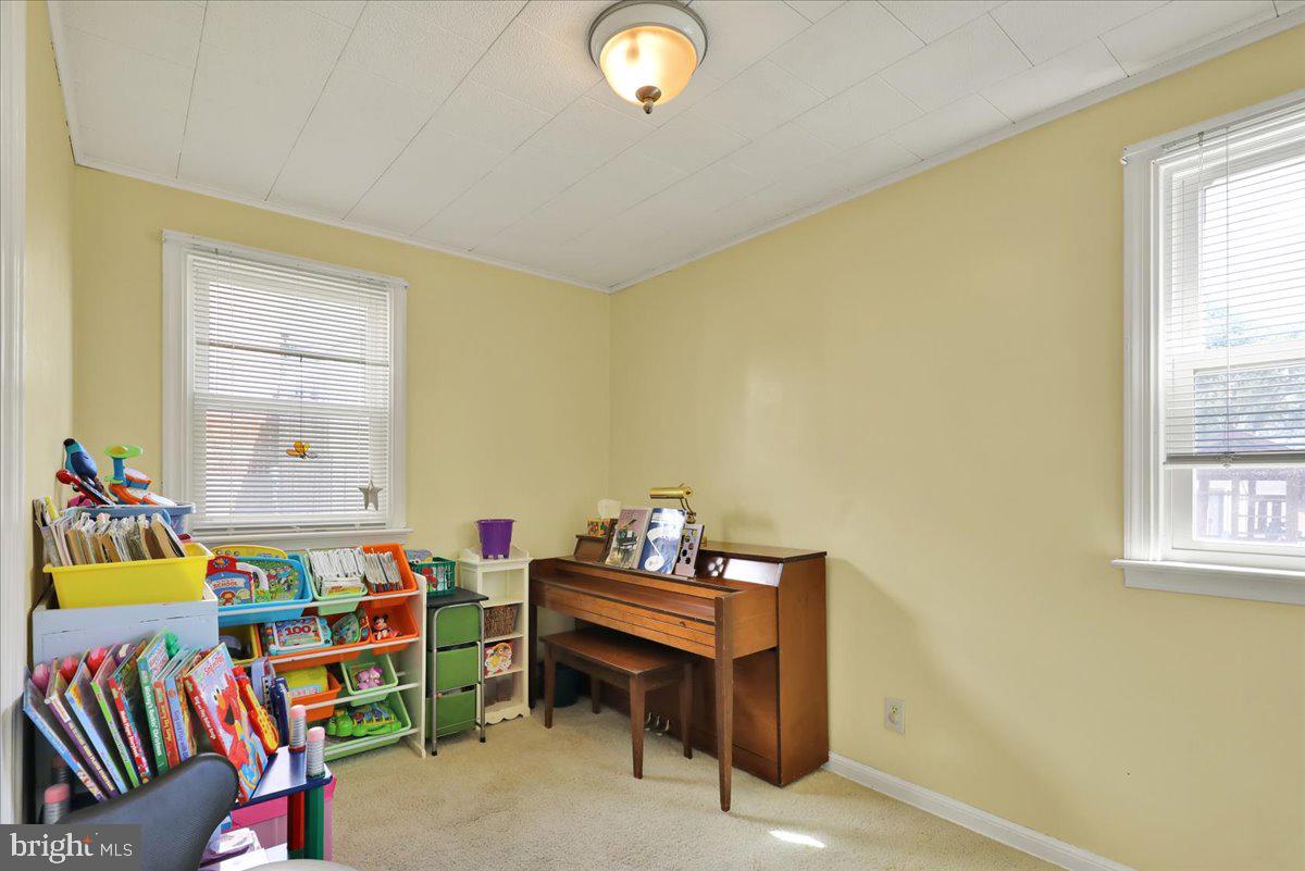 307 Summit Avenue Reading, PA 19607 - Photo 19 of 25 Bright and cheerful playroom retreat.