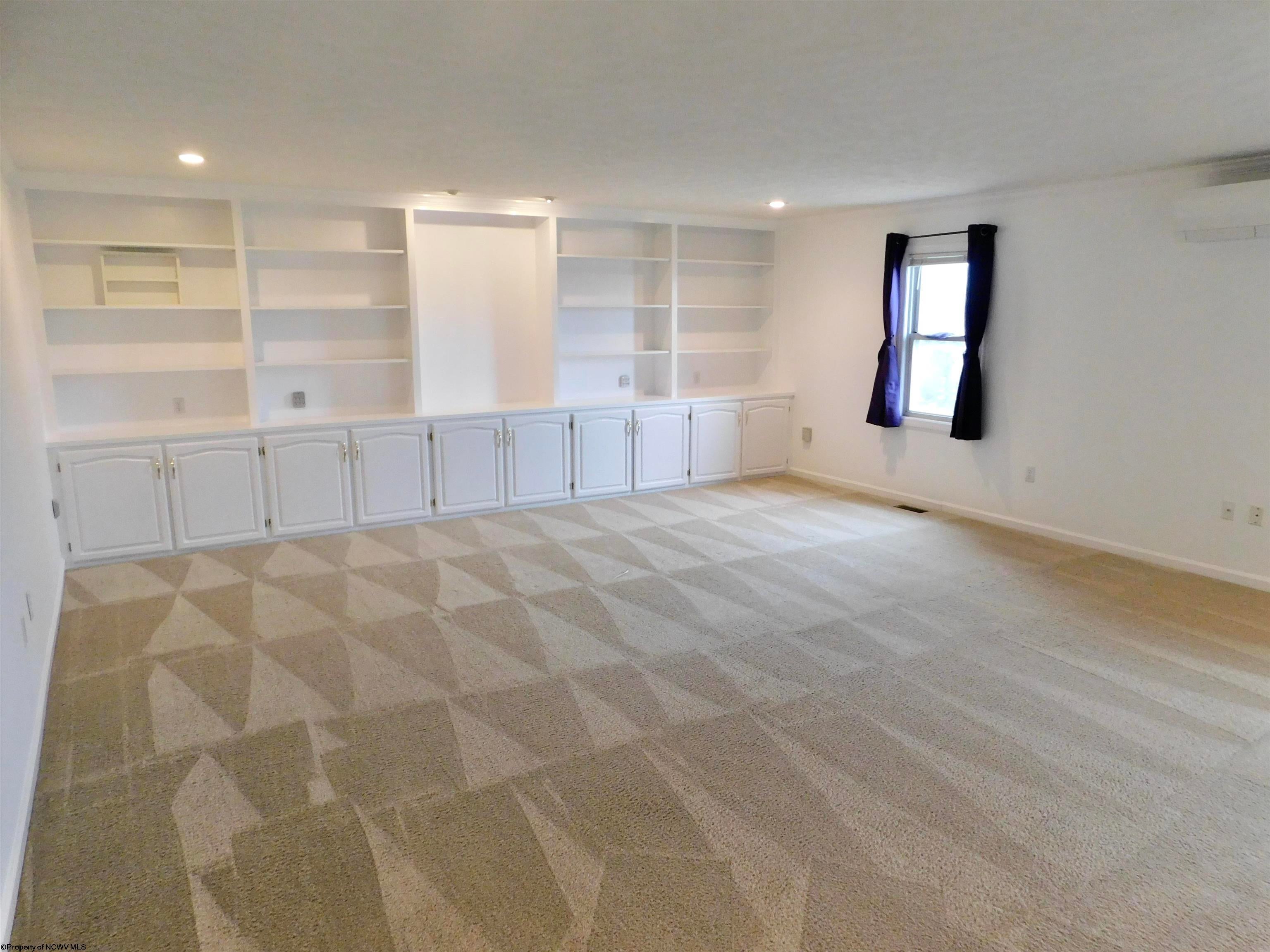 727 Goshen Road Morgantown, WV 26508 - Photo 12 of 30 Gallery Image 12