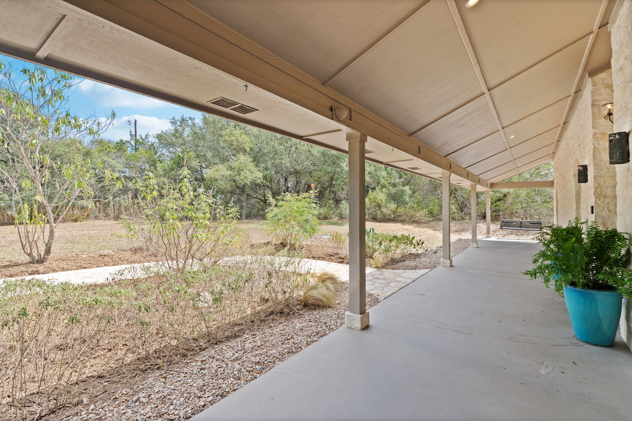 24 Long Creek Road Austin, TX 78737 - Photo 5 of 36 Gallery Image 5
