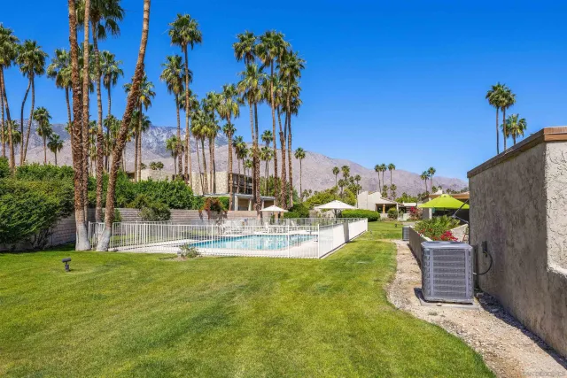 $399,900 | 2455 VÃa Sonoma, Unit A, Palm Springs, CA 92264